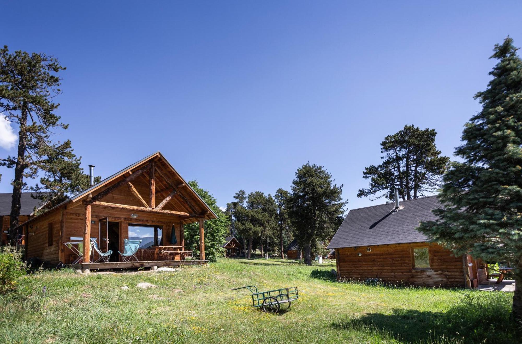 Huttopia Font Romeu Ngoại thất bức ảnh